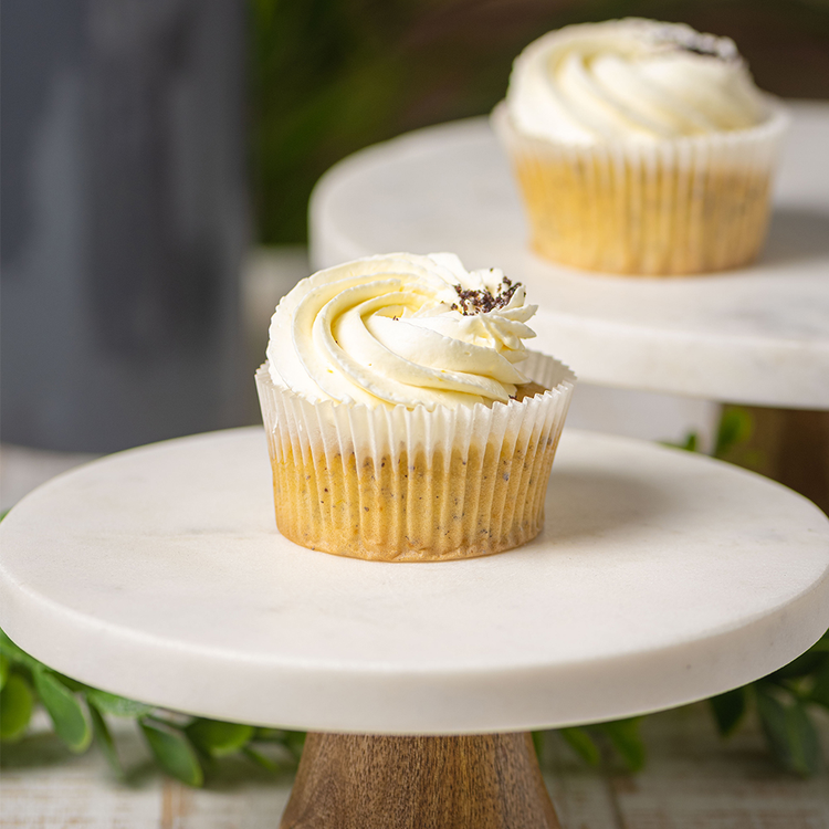 Lemon Poppy Cupcake